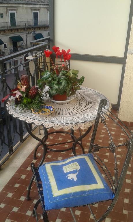 Bed and Breakfast Stanze Barocche Модика Экстерьер фото